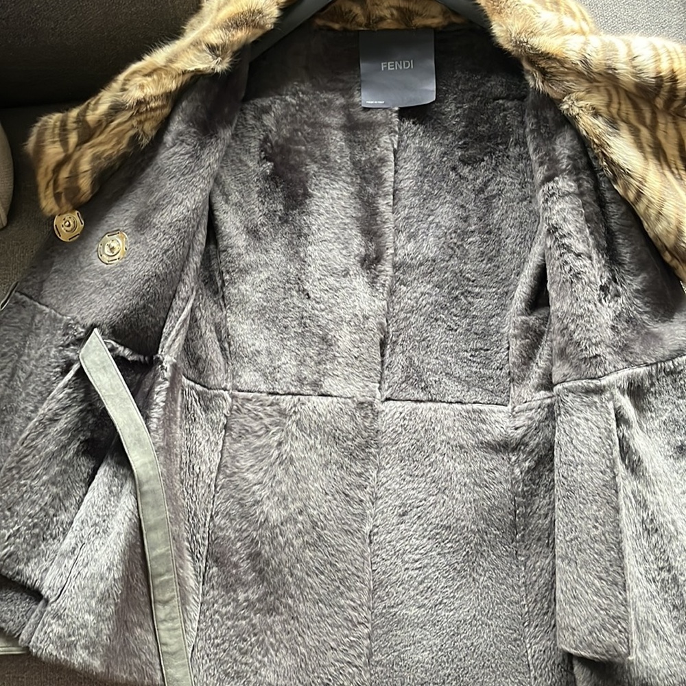 Fendi Fur Coat - Picture 4 of 9